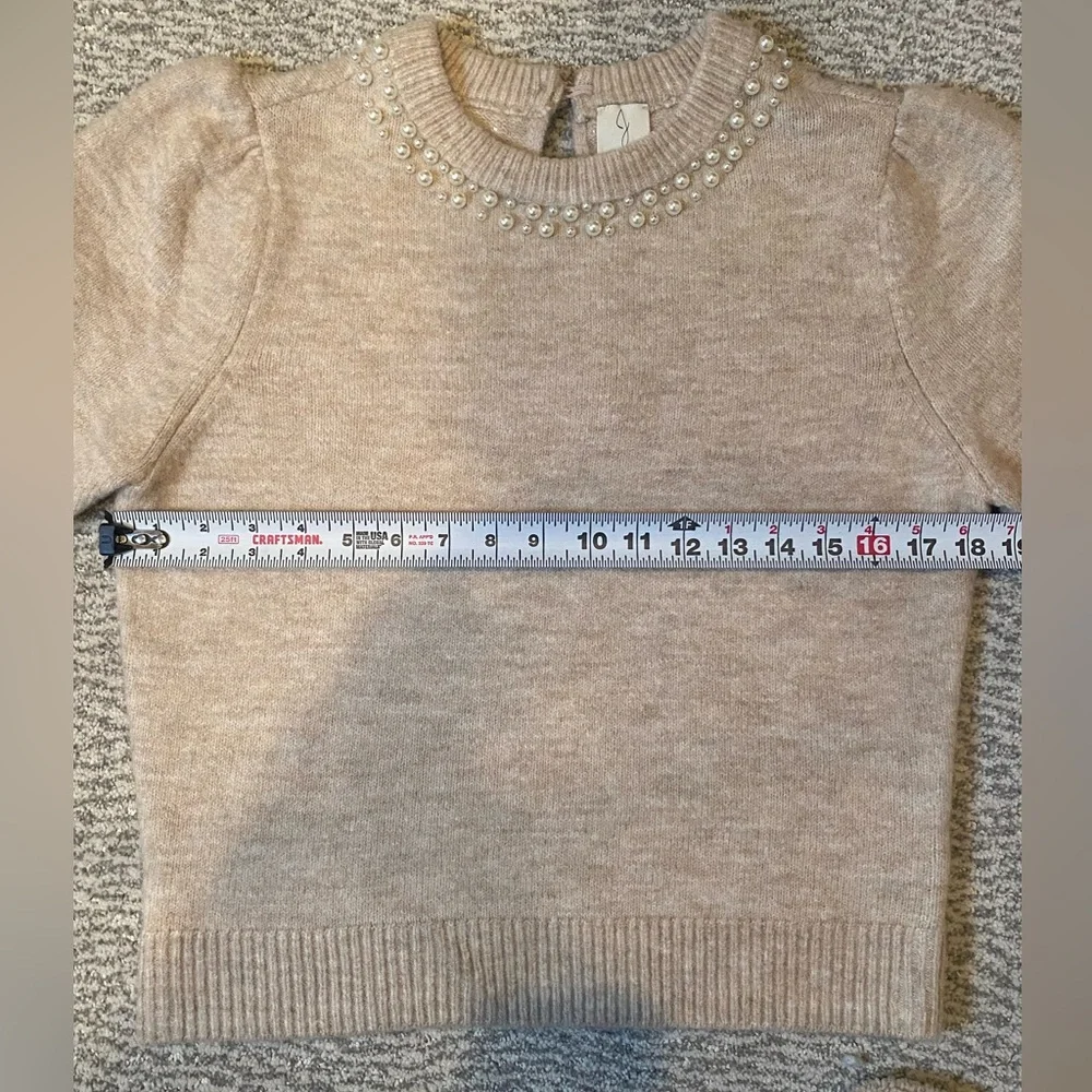 Joie Puff Short Sleeve Beige Spring Sweater with Pearl Detail Small NWT Soft - Picture 8 of 10
